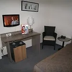 De La 3*