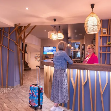 De La Hotel
