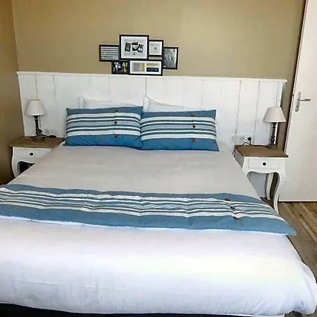De La Hotel